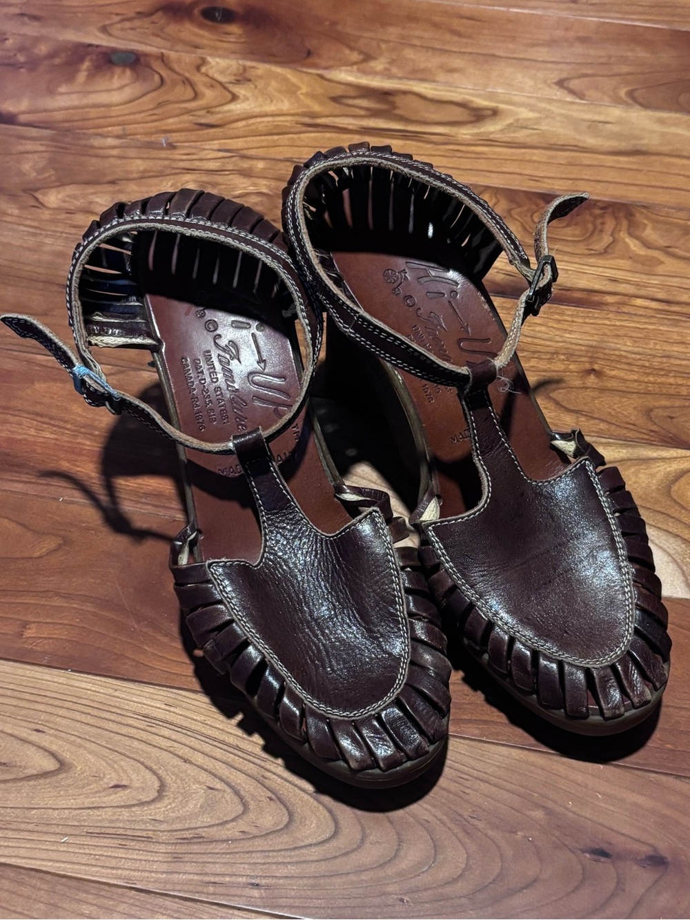 Famolare Hi-Up Leather Wedge Sandals made in Italy
